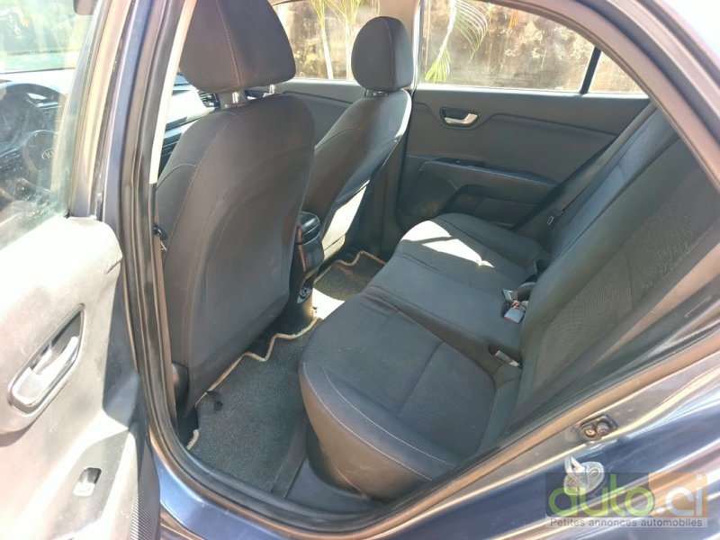 Photo 6 AUTO.CI : KIA Rio 2.0