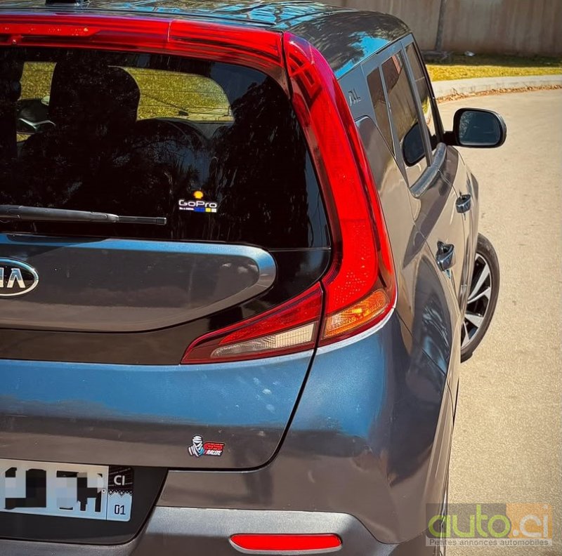 Photo 6 AUTO.CI : KIA Soul 2.0L