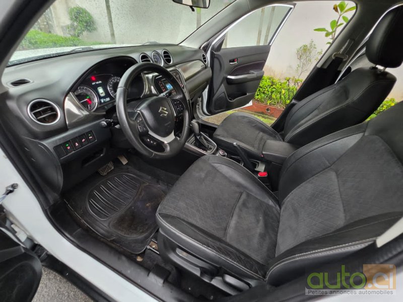 Photo 6 AUTO.CI : Suzuki Vitara 2.0L full option
