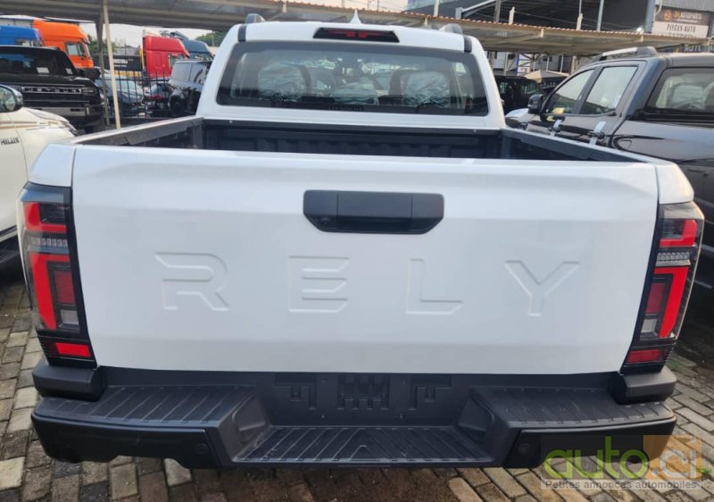 Photo 6 AUTO.CI : Chery Rely R8