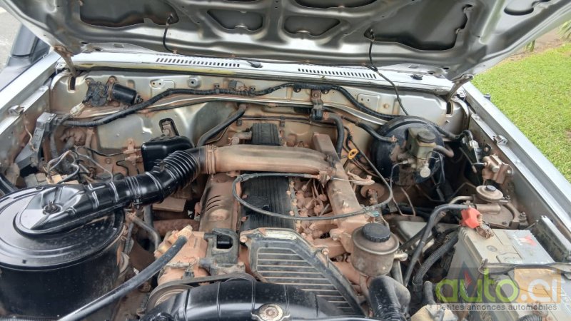 Photo 6 AUTO.CI : Toyota Land Cruiser Station Wagon V6