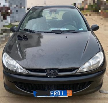 Annonce AUTO.CI : Peugeot 206 Coupé