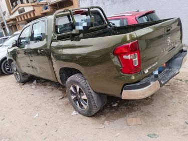 Annonce AUTO.CI : Peugeot RCZ 2.0L landtrek