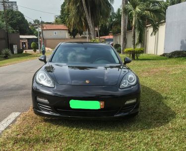 Annonce AUTO.CI : Porsche Panamera full option