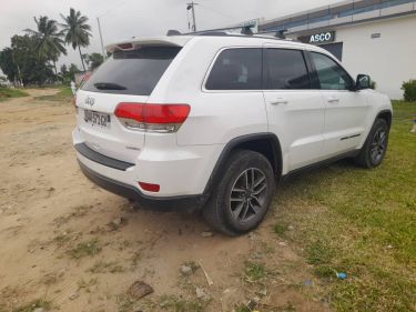 Annonce AUTO.CI : Jeep Grand Cherokee Moteur V6