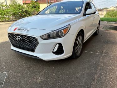 Annonce AUTO.CI : Hyundai Elantra 2.0L elantra GT