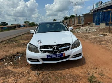 Annonce AUTO.CI : Mercedes Classe C Mercedes C300