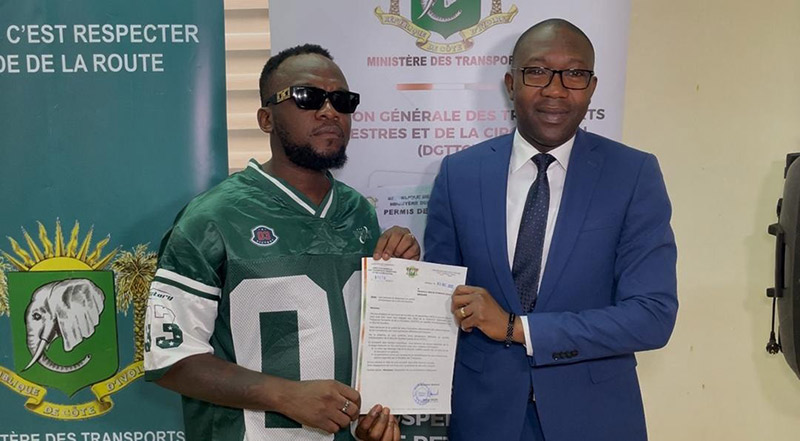 Sécurité routière/ L’ artiste Elown désormais engagé dans la sensibilisation auprès du Ministère des Transports