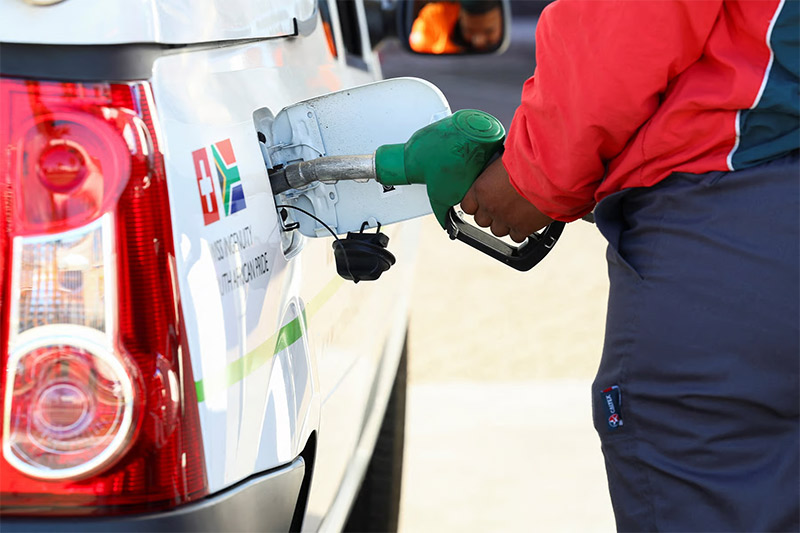 Côte d'Ivoire/Hausse du carburant : les prix du super sans plomb et du gasoil passent respectivement à 905 FCFA et 725 FCFA